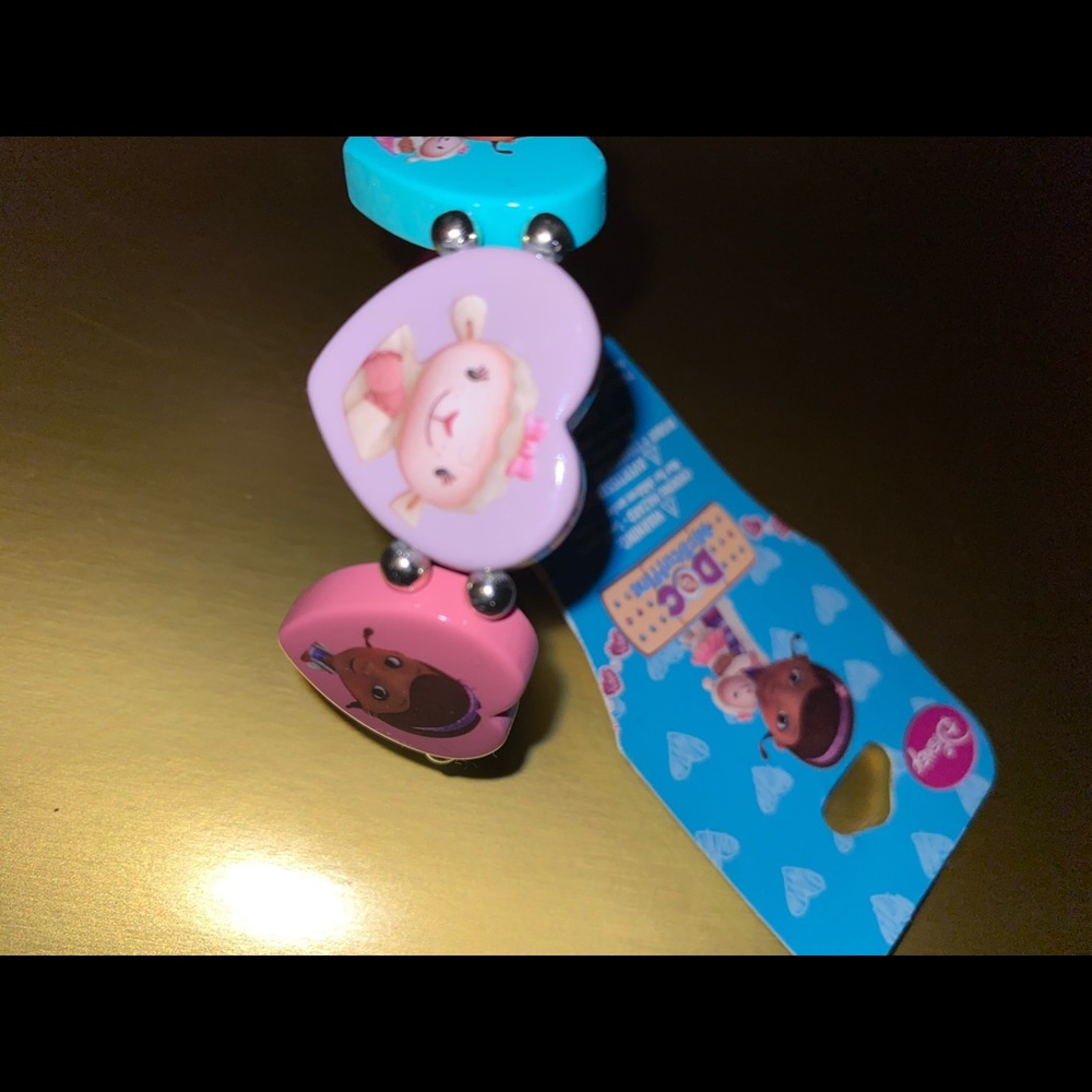DOC MCSTUFFINS BUNDLE - Picture 5 of 7